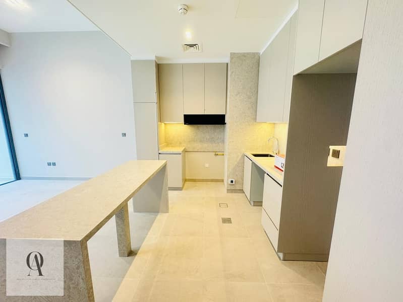 9 Kitchen. jpeg