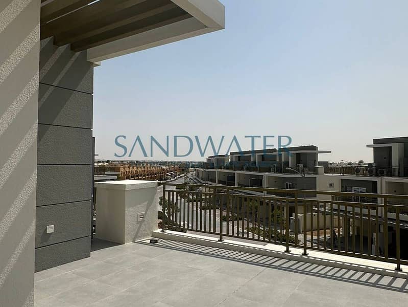 Single Row | Largest Plot | Landscaped | Corner Single Row | Largest Plot | Landscaped | Corner