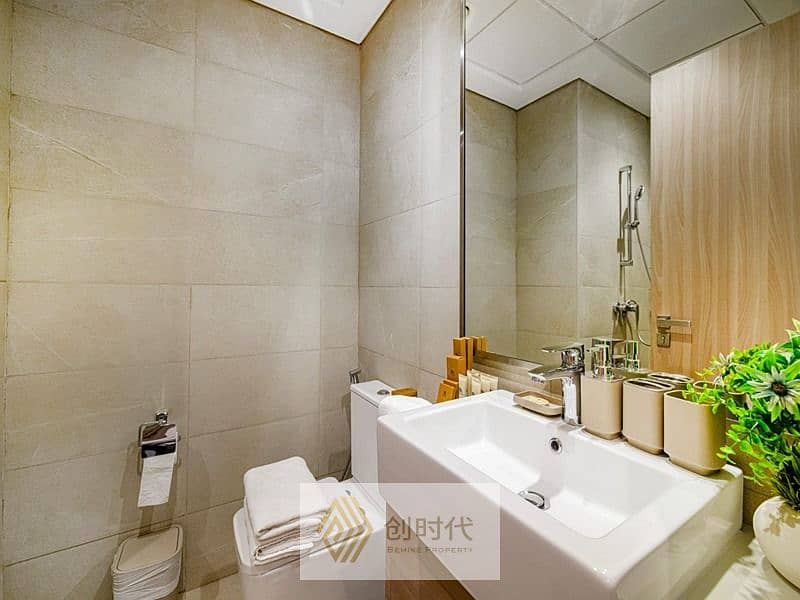 14 Azizi Riviera 24-14. jpg