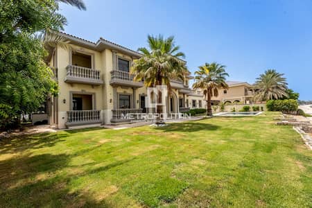 5 Bedroom Villa for Rent in Palm Jumeirah, Dubai - Offers Privacy | Spacious Layout | Private Pool 5 Bedroom Villa for Rent in Palm Jumeirah, Dubai - Offers Privacy | Spacious Layout | Private Pool