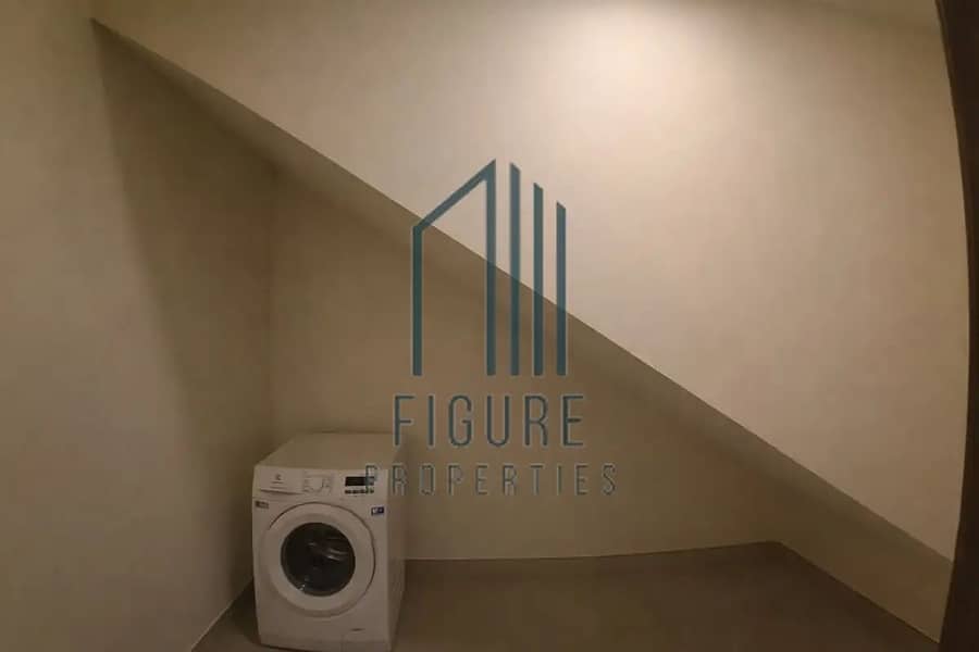 14 839252129-1066x800. webp
