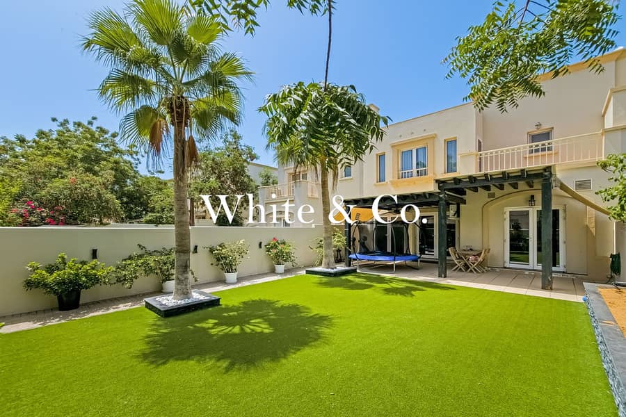 Fully Upgraded | Extended | Close to DBS Fully Upgraded | Extended | Close to DBS
