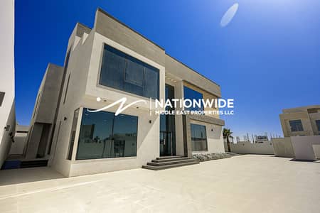 6 Bedroom Villa for Sale in Yas Island, Abu Dhabi - Hot Deal| Premium 6BR+Pool| Negotiable|Prime Area 6 Bedroom Villa for Sale in Yas Island, Abu Dhabi - Hot Deal| Premium 6BR+Pool| Negotiable|Prime Area