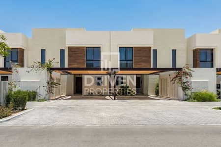 3 Bedroom Townhouse for Rent in Yas Island, Abu Dhabi - Ready to Move In | 3BR Townhouse | Four Payments