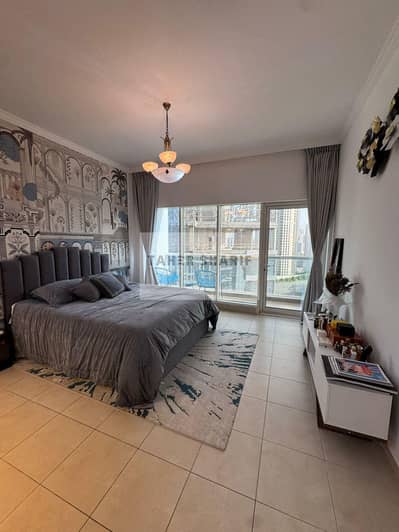 Studio zum zum Verkauf in Downtown Dubai, Dubai - Wohnung in Downtown Dubai，Burj Al Nujoom, 1020000 AED - 15339875