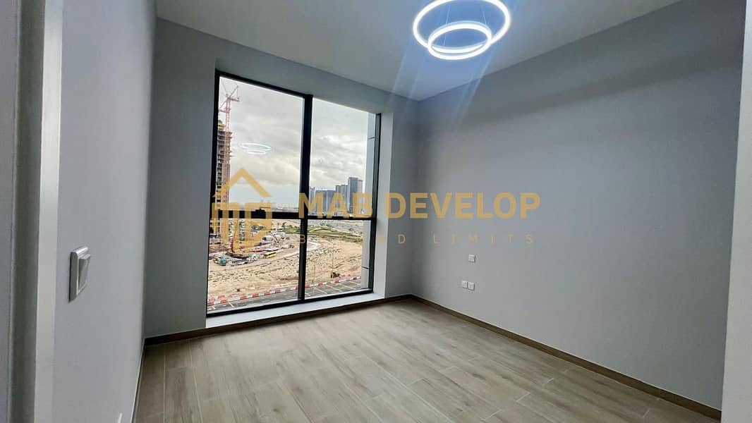 6 24de04da-364b-4017-baf3-8a829971ddc3. jpg