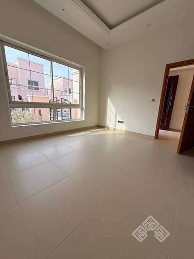 4 Bedroom Villa for Rent in Nad Al Sheba, Dubai - 26a21a97-65cd-48c7-8838-afc364af1003. jpg