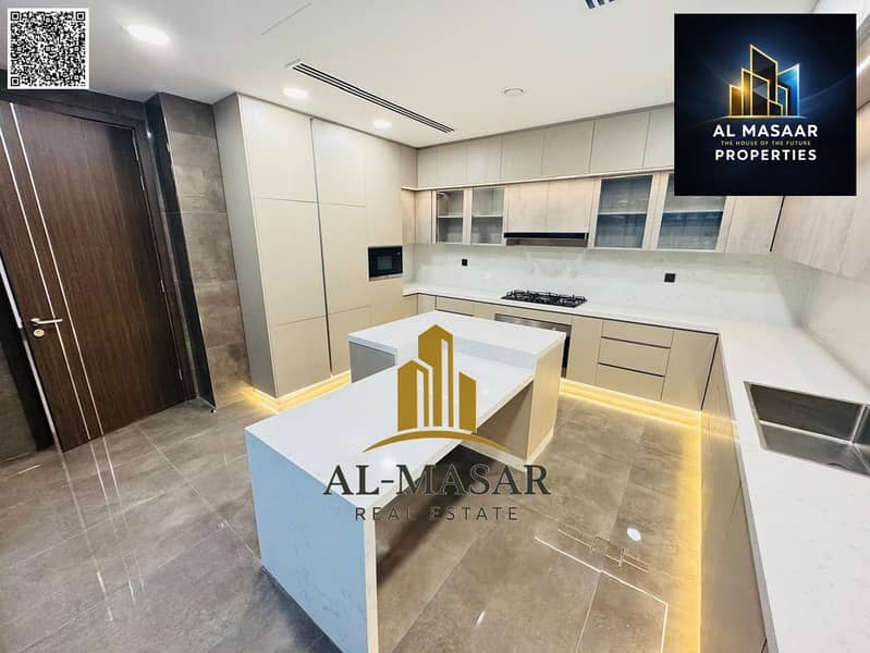 Villa in Al Zorah, Ajman, fully smart, with private pool, electricity, water, and air conditioning included. Freehold ownership for all nationalities. - Image 12