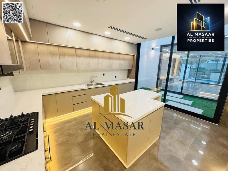 Villa in Al Zorah, Ajman, fully smart, with private pool, electricity, water, and air conditioning included. Freehold ownership for all nationalities. - Image 13
