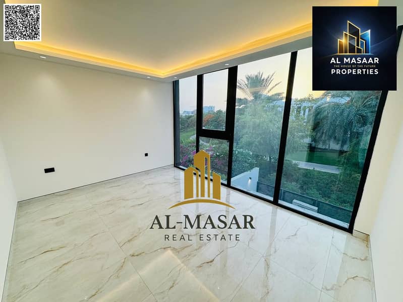 Villa in Al Zorah, Ajman, fully smart, with private pool, electricity, water, and air conditioning included. Freehold ownership for all nationalities. - Image 15