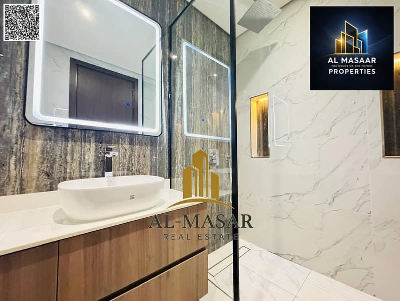 Villa in Al Zorah, Ajman, fully smart, with private pool, electricity, water, and air conditioning included. Freehold ownership for all nationalities. - Image 23