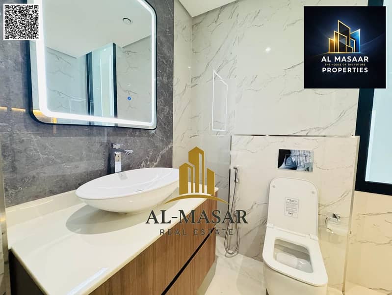 Villa in Al Zorah, Ajman, fully smart, with private pool, electricity, water, and air conditioning included. Freehold ownership for all nationalities. - Image 27