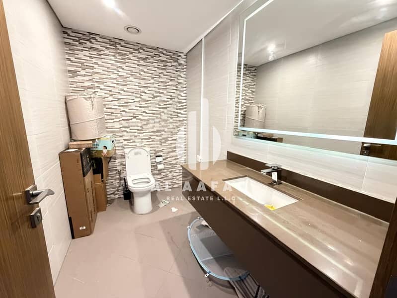 23 3aed8c7a-6d17-44c9-abd9-3bffdc170a32. jpg