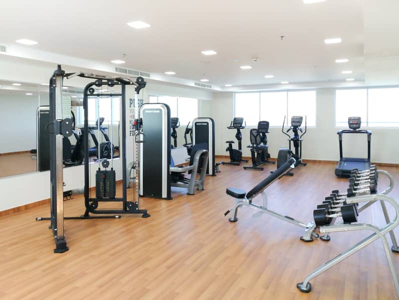 10 gym. jpg