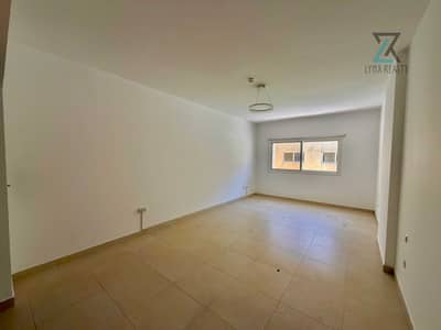 Studio for Rent in Al Badaa, Dubai - IMG_3072. jpeg Studio for Rent in Al Badaa, Dubai - IMG_3072. jpeg