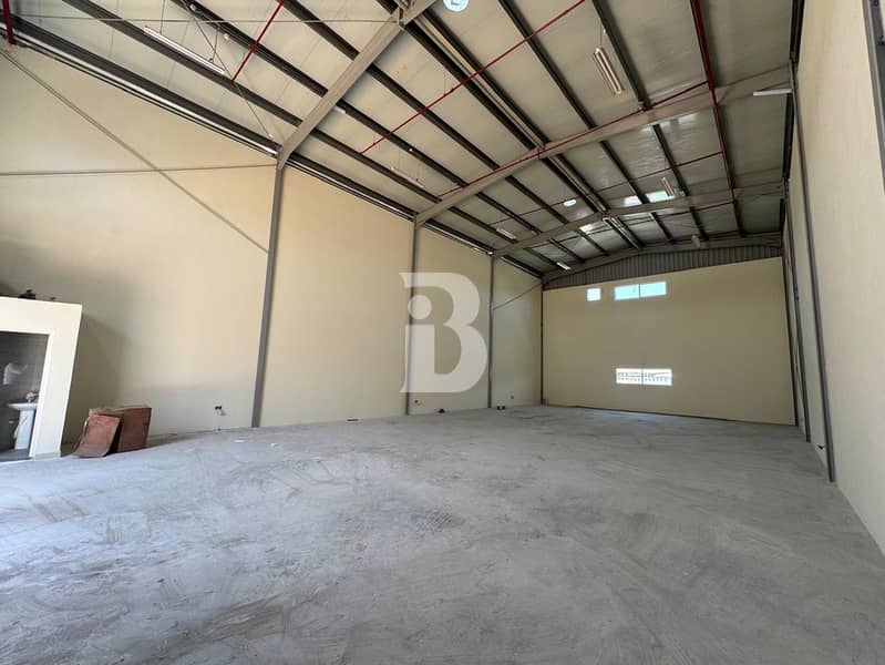 Almacén en Al Quoz,Al Quoz Industrial Area,Al Quoz Industrial Area 4, 300000 AED - 13774210 Almacén en Al Quoz,Al Quoz Industrial Area,Al Quoz Industrial Area 4, 300000 AED - 13774210
