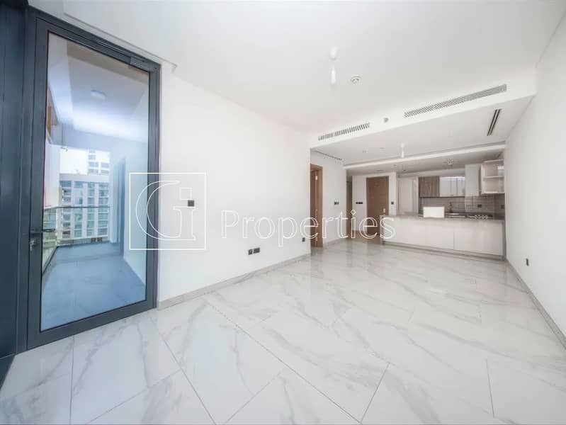 Spacious 1BR | Premium Waterfront | Modern Living - Image 2