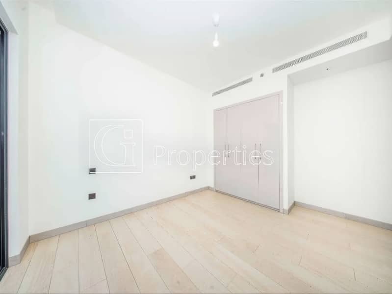 Spacious 1BR | Premium Waterfront | Modern Living - Image 15
