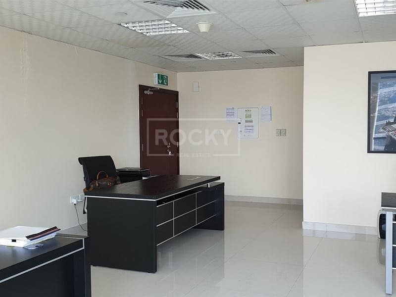 Fitted Office | High Floor | Close to Metro
