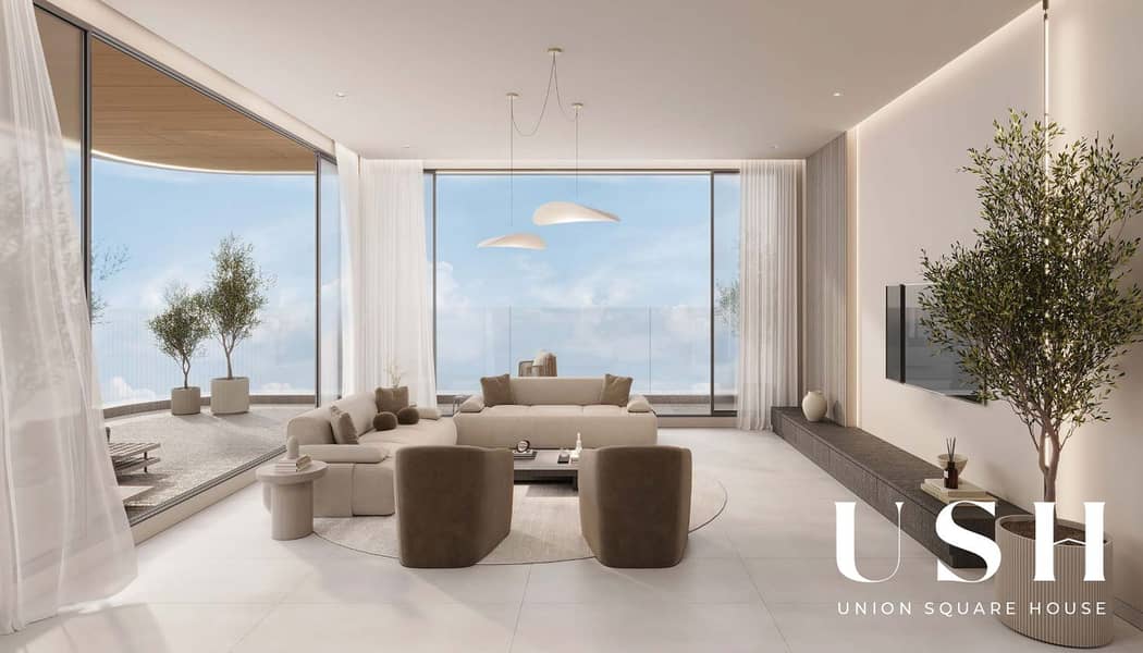 Luxurious 2 BR | High ROI | Prime Location - Image 3