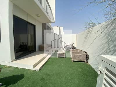 3 Bedroom Townhouse for Rent in DAMAC Hills 2 (Akoya by DAMAC), Dubai - a097c439-ed19-48ad-bf99-86caf9cc2a1b. jpg 3 Bedroom Townhouse for Rent in DAMAC Hills 2 (Akoya by DAMAC), Dubai - a097c439-ed19-48ad-bf99-86caf9cc2a1b. jpg