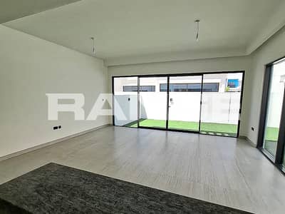 5 Camere Townhouse in Affitto a DAMAC Lagoons, Dubai - Villetta a schiera a DAMAC Lagoons，Santorini, 5 camere da letto, 220000 AED - 15365468