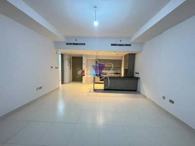 2 Bedroom Flat for Rent in Al Reem Island, Abu Dhabi - Vacant 2 BHK + Maid’s Room | Ready to move In