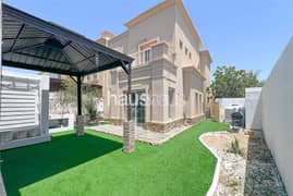 فیلا في الينابيع 11،الينابيع 3 غرف 260000 درهم - 15282268