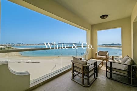 2 Bedroom Flat for Rent in Palm Jumeirah, Dubai - Spacious 2BR + Maid | Prime Palm Location