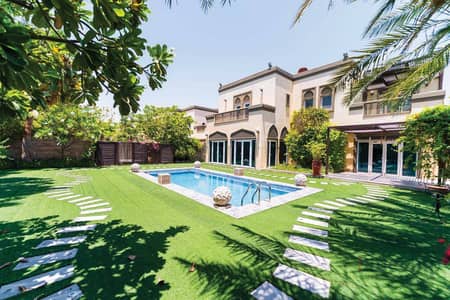 5 Bedroom Villa for Sale in Jumeirah Park, Dubai - WhatsApp Image 2026-06-03 at 5.15. 23 PM (2). jpeg 5 Bedroom Villa for Sale in Jumeirah Park, Dubai - WhatsApp Image 2026-06-03 at 5.15. 23 PM (2). jpeg
