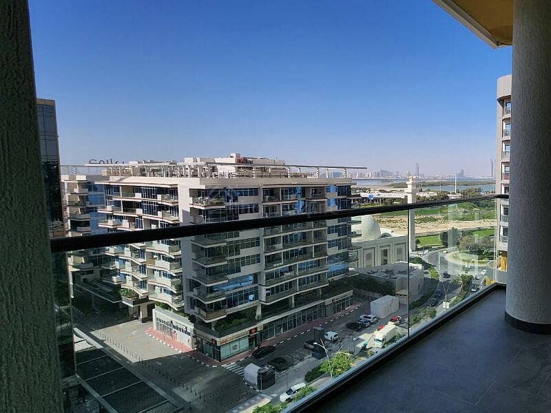 Luxurious I Premium Fixtures I Ready To Move Luxurious I Premium Fixtures I Ready To Move