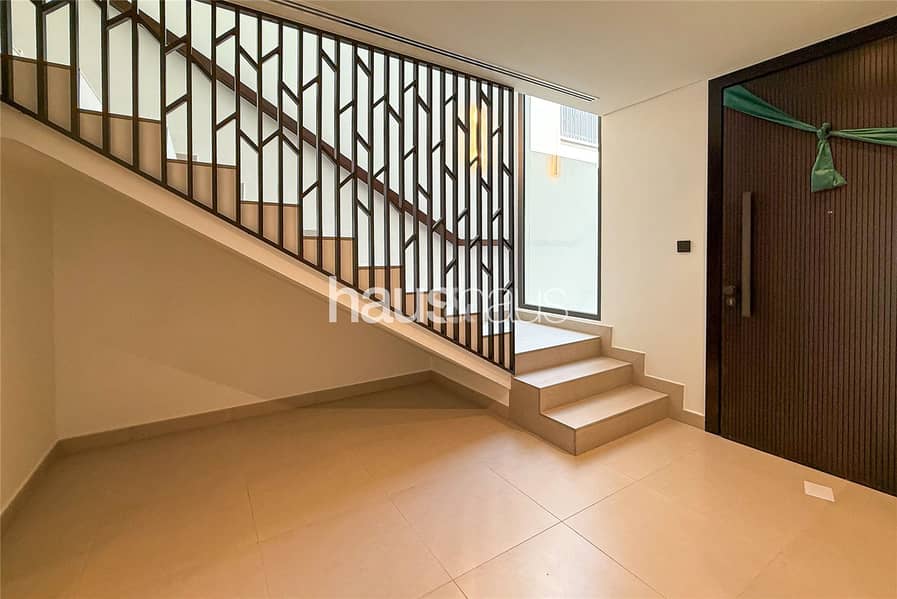 Amazing Location | Vacant | Light Finishing - Image 4