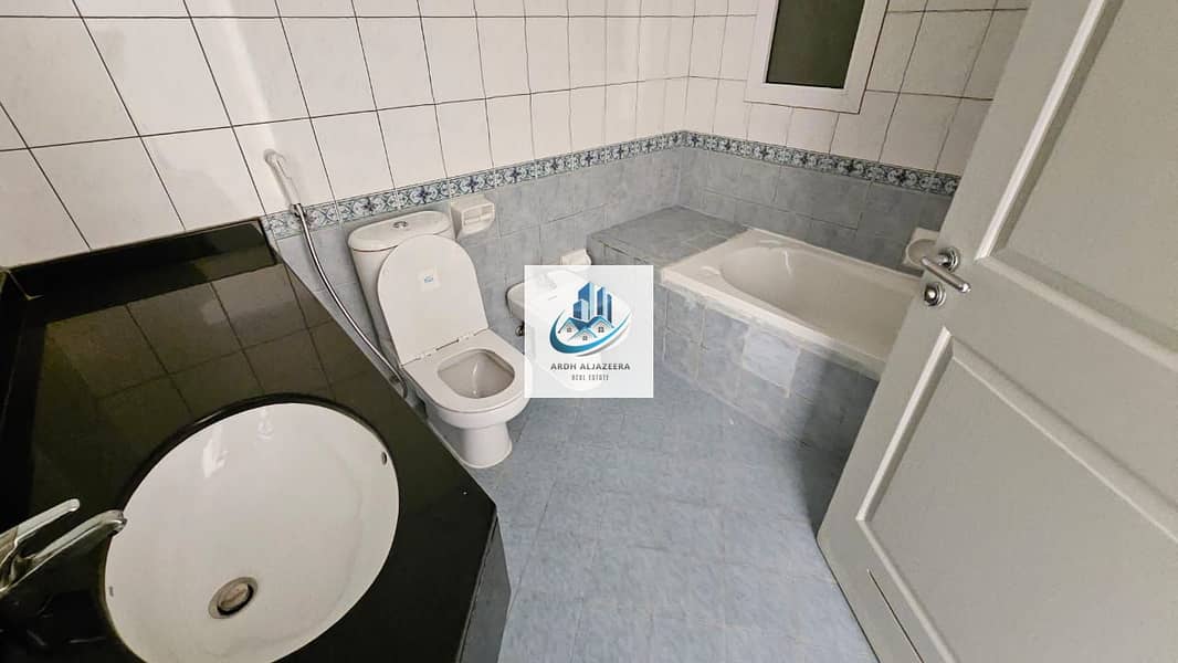 7 1000424714. jpg
