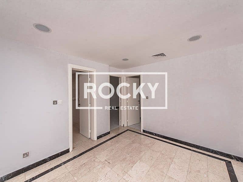 6 Bur-Dubai_AL-MArajan---705---2BR-WB-(8-of-17). jpg