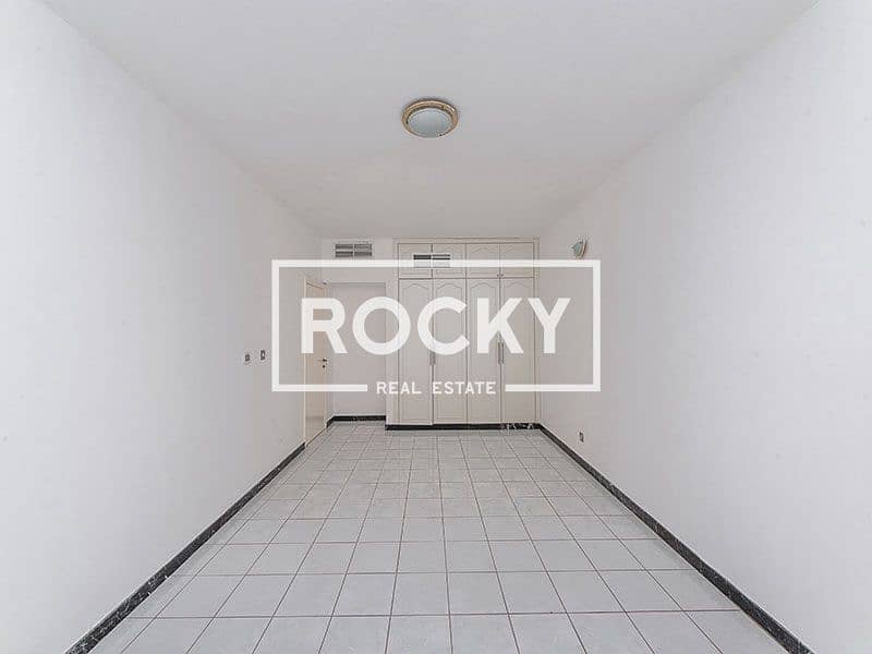 13 Bur-Dubai_AL-MArajan---705---2BR-WB-(13-of-17). jpg