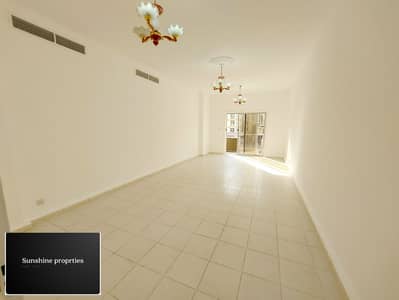 2 Cпальни Апартаменты в аренду в Аль Маджаз, Шарджа - 1000168010. jpg