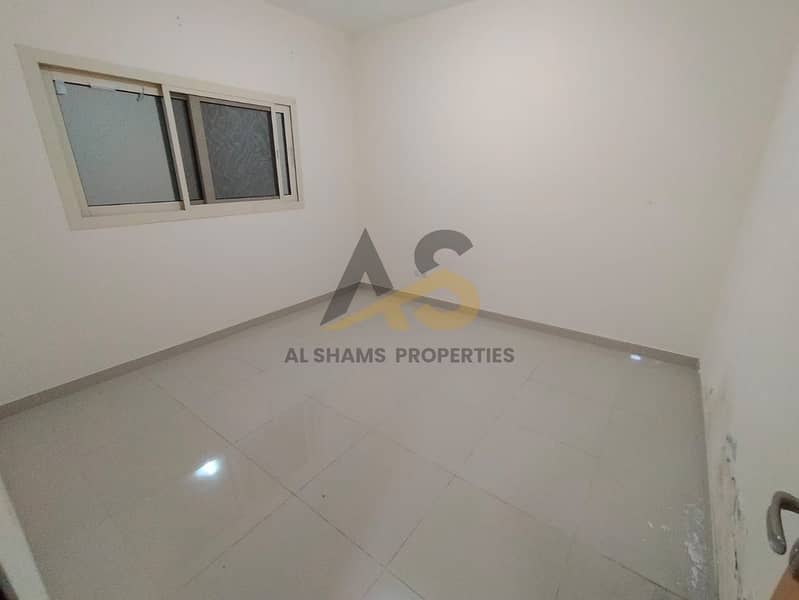 3 59edf24e-96d9-4184-ba89-a453ebd7b262. jpg