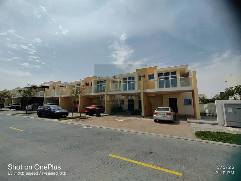 2 AMZ-3BHK-V309-3. jpg