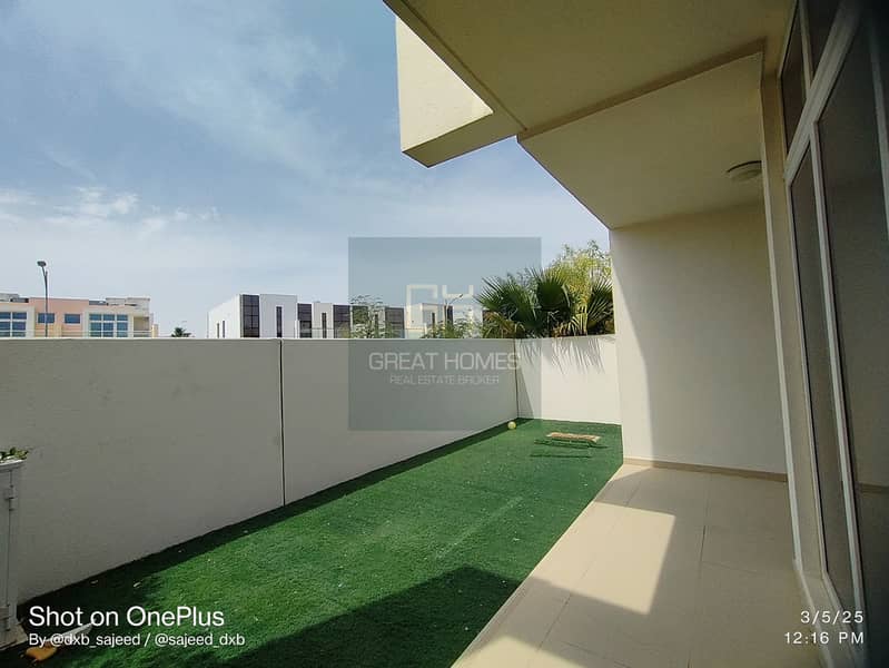 4 AMZ-3BHK-V309-5. jpg