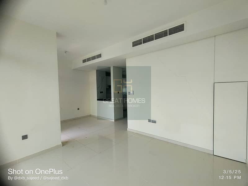 11 AMZ-3BHK-V309-14. jpg