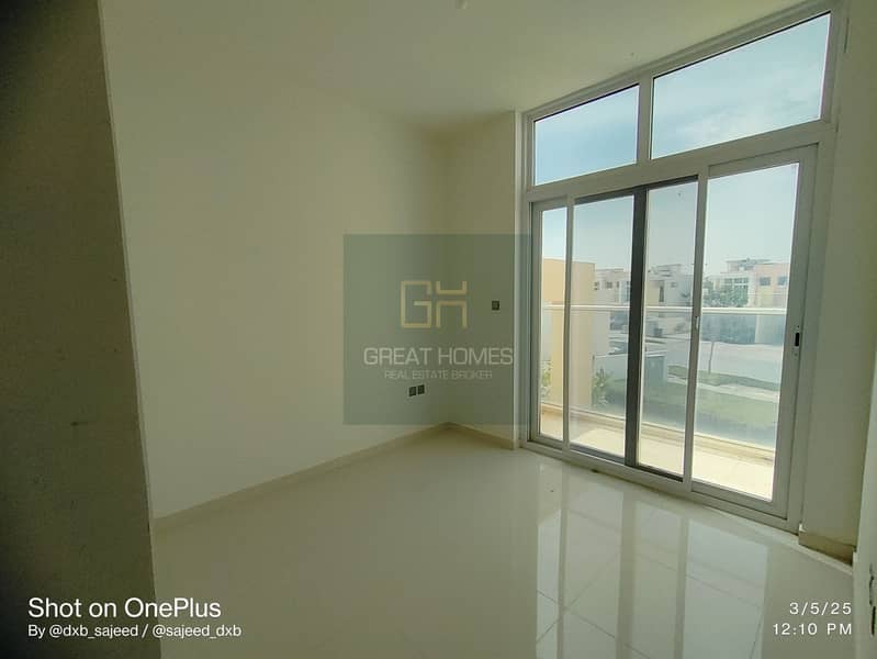 21 AMZ-3BHK-V309-27. jpg