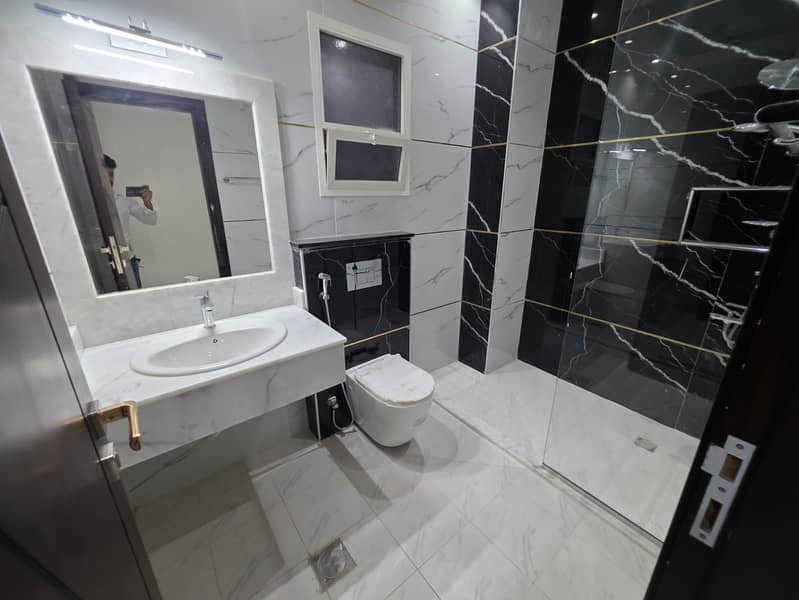 19 636499b6-b689-4cbf-9820-976429ad56cc. jpg