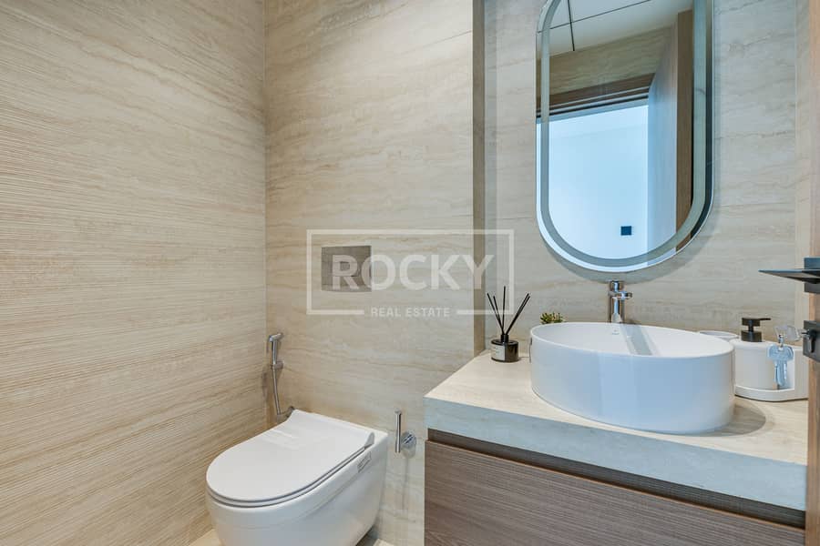 14 Amaris Residence-2. jpg
