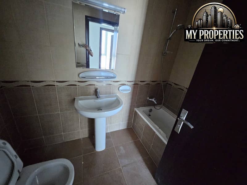 8 ad2e35bf-8c4f-43f7-bed4-8993add30d31. jpg
