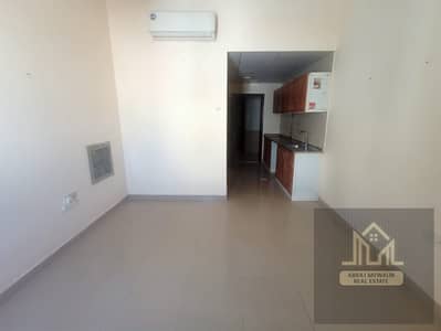 Studio for Rent in Muwaileh Commercial, Sharjah - WhatsApp Image 2026-06-04 at 9.55. 39 AM. jpeg Studio for Rent in Muwaileh Commercial, Sharjah - WhatsApp Image 2026-06-04 at 9.55. 39 AM. jpeg
