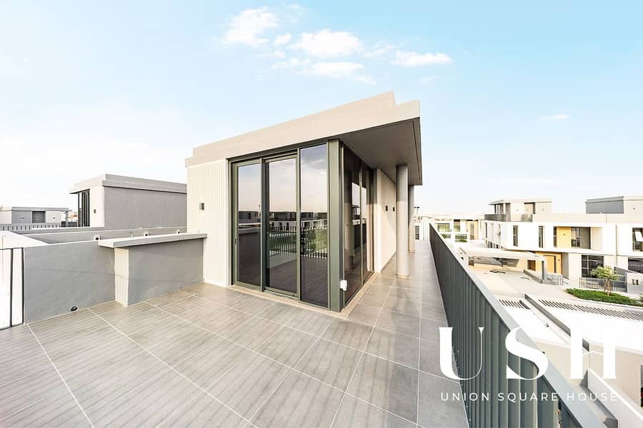 36 Rooftop1. jpg