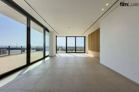3 Bedroom Flat for Sale in Jumeirah, Dubai - Biggest 3br | Huge Terrace| Full Canal & Sea Views