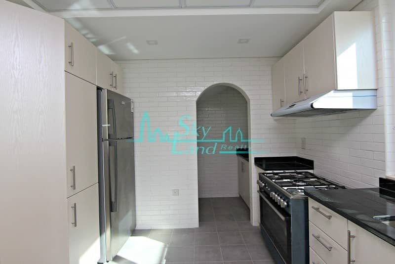 7 Brand New 3 bed Townhouse|Shared Pool|Al Badaa