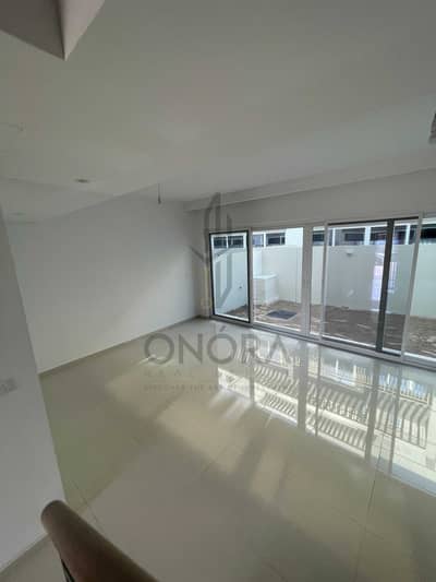 4 Schlafzimmer Villa zum zur Miete in DAMAC Hills 2 (Akoya by DAMAC), Dubai - WhatsApp Image 2026-05-07 at 13.55. 34 (2). jpeg 4 Schlafzimmer Villa zum zur Miete in DAMAC Hills 2 (Akoya by DAMAC), Dubai - WhatsApp Image 2026-05-07 at 13.55. 34 (2). jpeg