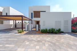 Upcoming Unit | Single Row | Secluded Plot
